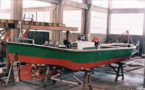 Service motorboat